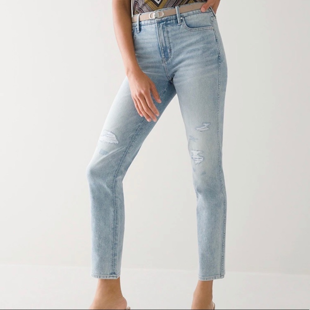 Black House White Market